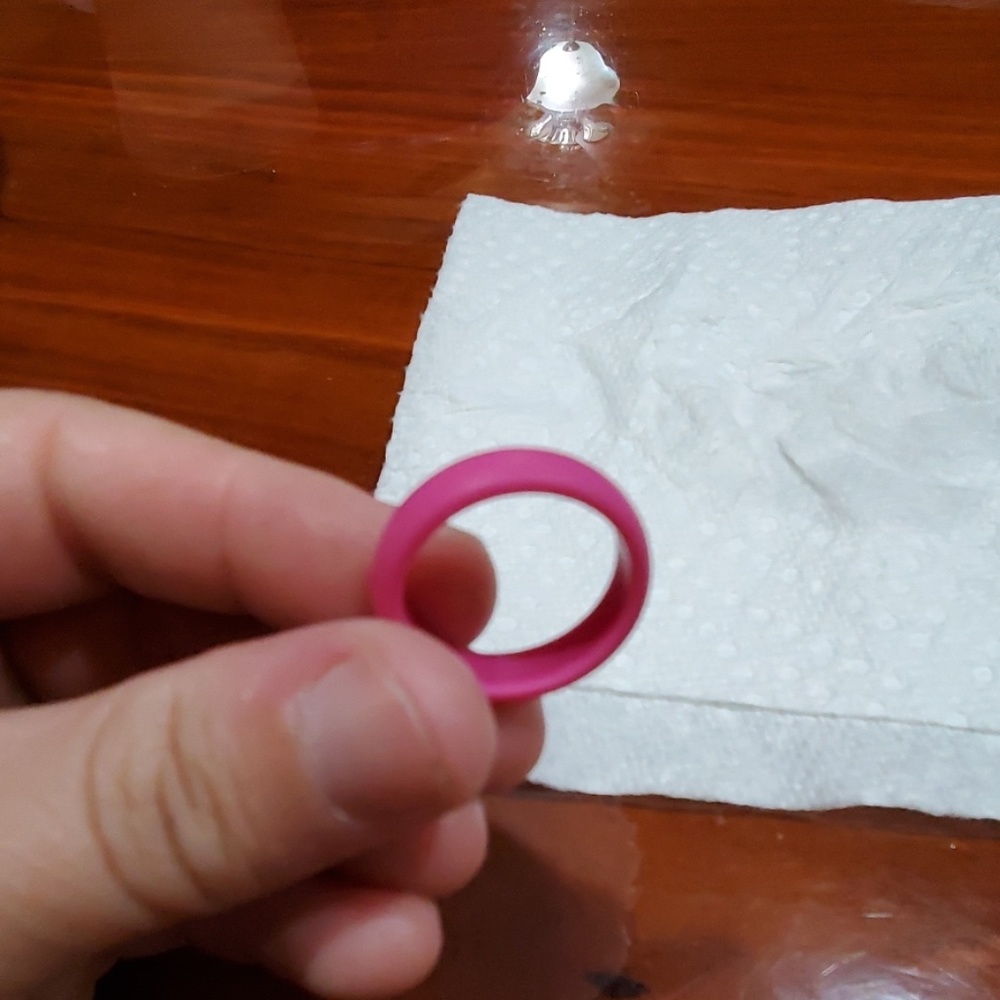 Women's Qalo ring size 7